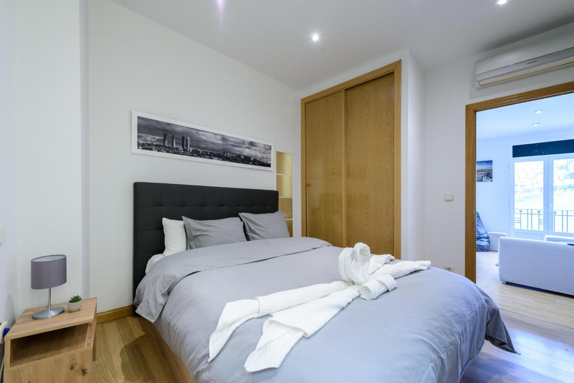 Апартаменты Amplio Piso En Madrid Centro Con Vistas Al Templo De Debod Экстерьер фото