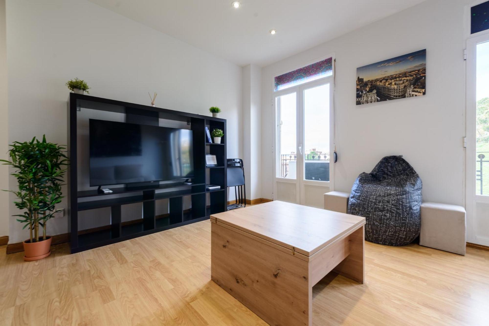 Апартаменты Amplio Piso En Madrid Centro Con Vistas Al Templo De Debod Экстерьер фото
